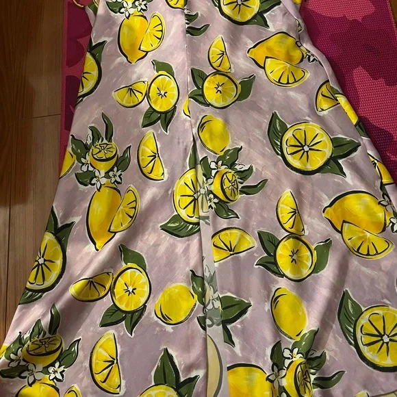 Zara lemon top and skirt set, 2-piece. Sold as a set - Picture 4 of 6